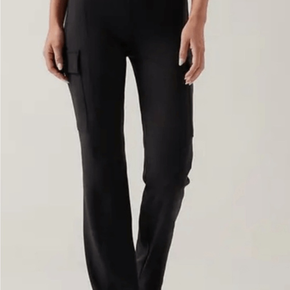 Athleta Delancey cargo pants-small